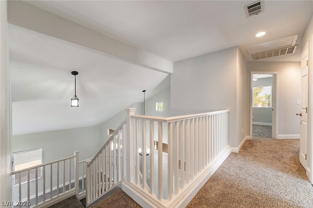 Upstairs landing overlooking the entry